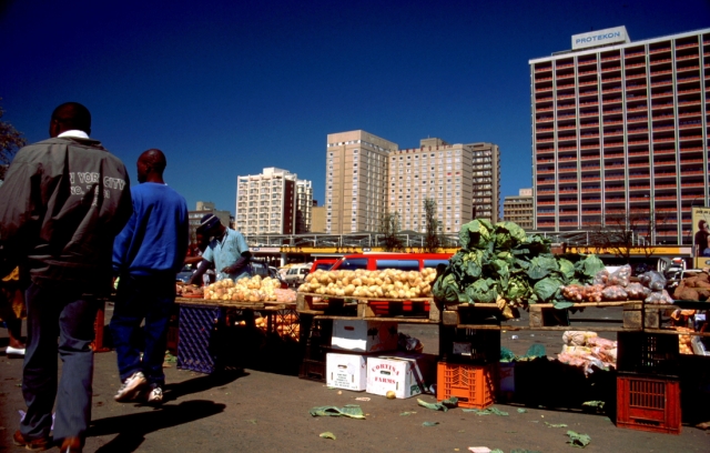 Νότια Αφρική: Πυροβολισμοί σε λαϊκή αγορά στο Γιοχάνεσμπουργκ – Επτά νεκροί