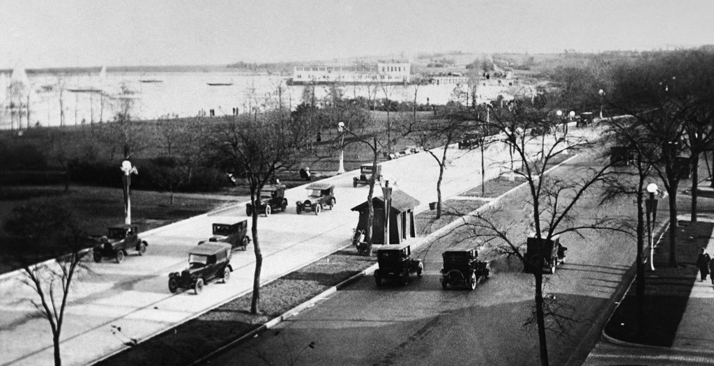 Τα πρώτα αυτοκίνητα στην Ελλάδα είχαν ταχύτητα 35 χιλιόμετρων και ήδη το 1934 είχαμε 7.000 τροχαία!