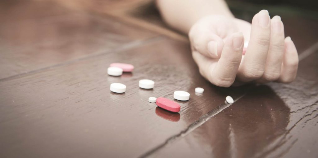Κρήτη: 33χρονη αποπειράθηκε να αυτοκτονήσει παίρνοντας χάπια