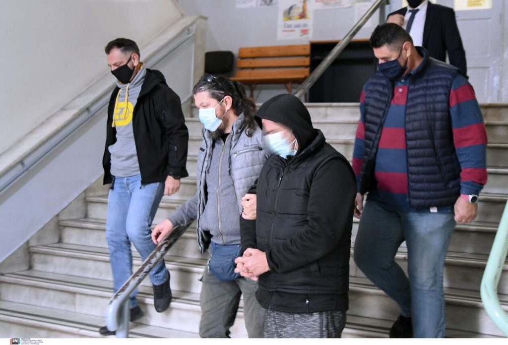 Δις ισόβια για τον 40χρονο «χασάπη» του Βόλου που δολοφόνησε τη νονά και τη μητέρα του