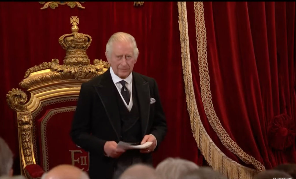 Νέα αποκάλυψη που θα «ταράξει τα νερά»: Ο βασιλιάς Κάρολος απατούσε την Καμίλα – Η γυναίκα από την Αυστρία (φώτο)