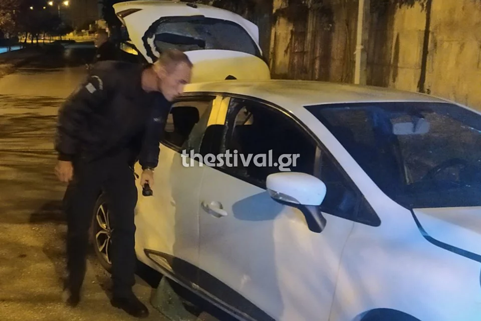 Θεσσαλονίκη: Εμβόλισαν όχημα και απείλησαν γυναίκα με καραμπίνα ανοίγοντας πυρ