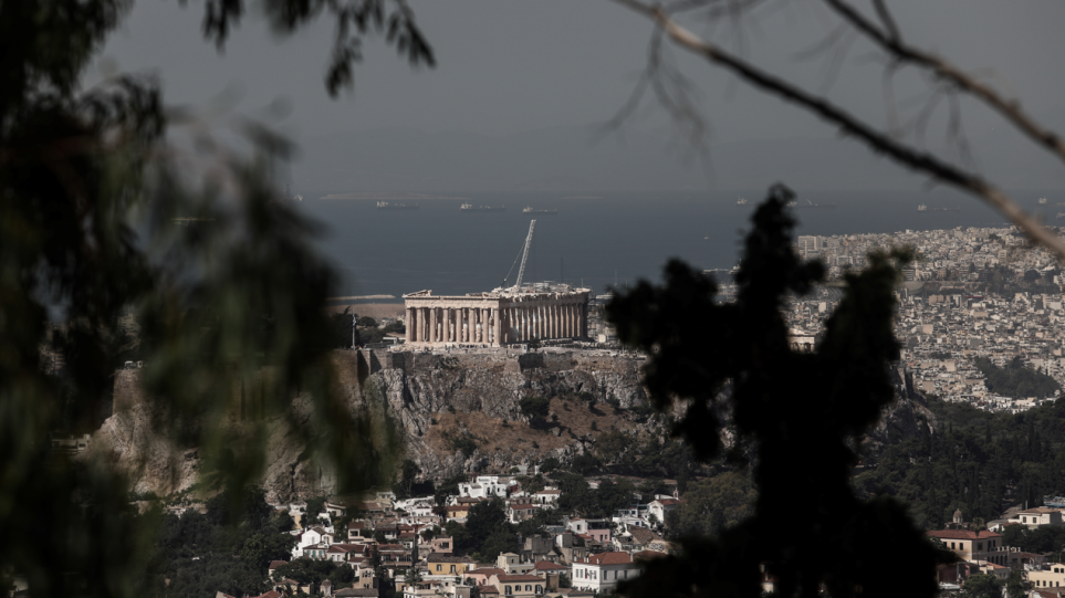 Στα δύο «χωρίστηκε» θερμοκρασιακά η Ελλάδα τον Οκτώβριο