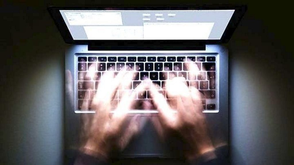 Μαθήτριες διακινούν πορνογραφικό υλικό σε σχολείο των Σερρών