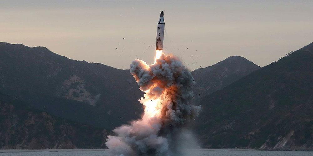 Ακόμη τρεις βαλλιστικούς πυραύλους εκτόξευσε η Βόρεια Κορέα