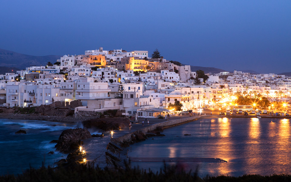 Αφιέρωμα του CNN Βραζιλίας στη Νάξο – «Τόπος που μπορεί να καλύψει τις ανάγκες όλης της οικογένειας»