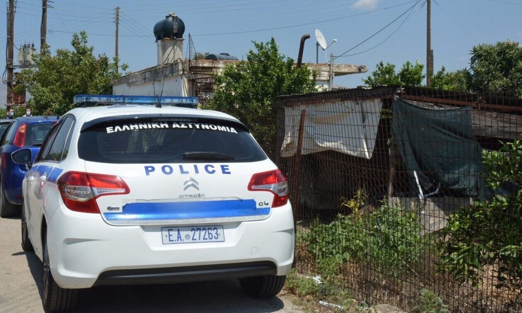 Μάνδρα: Ίχνη κακοποίησης στο σώμα του 17χρονου – Στον εισαγγελέα ο 14χρονος αδερφός του