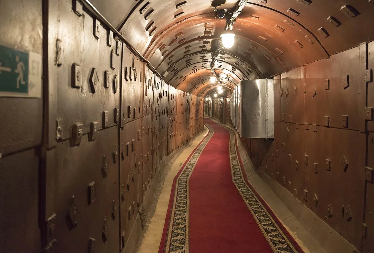 Καταφύγιο από την εποχή του Ψυχρού Πολέμου πωλείται στο eBay (φωτο)