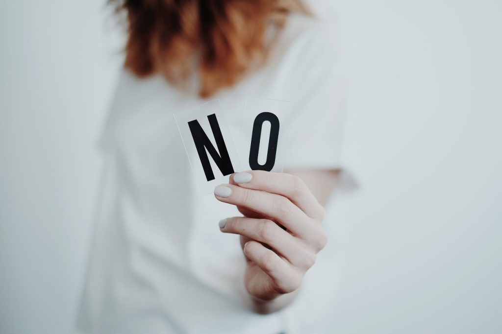 Δυσκολεύεστε να πείτε «όχι»; – Πέντε τρόποι να αρνηθείτε χωρίς να νιώσετε ενοχές