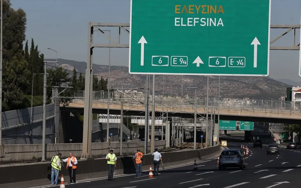 Κίνηση: Αποκαταστάθηκε η κυκλοφορία των οχημάτων στην Αττική Οδό στο ρεύμα προς Ελευσίνα