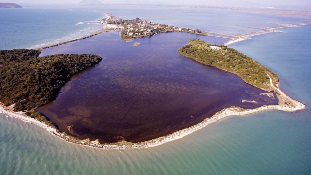 Η «Πολυνησία» της Ελλάδας βρίσκεται στην Άρτα – Μια παραδεισένια γωνιά με εξωτική ομορφιά