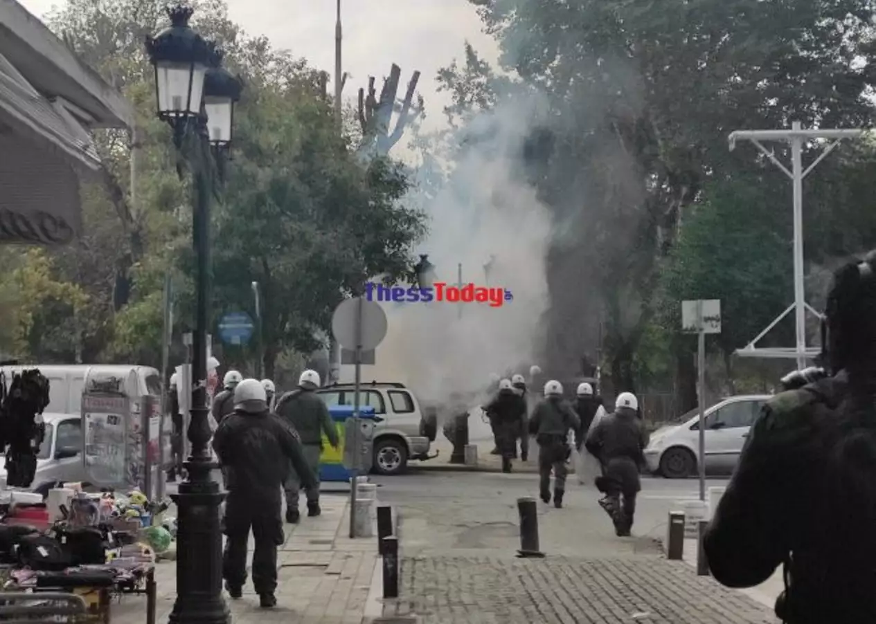 Πορεία στην Θεσσαλονίκη: Οκτώ προσαγωγές μετά τα επεισόδια