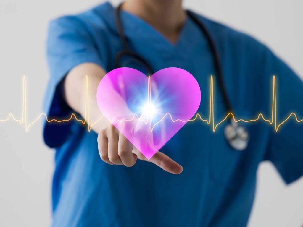 Μελέτη: Αυτά είναι τα πέντε συμπτώματα που «δείχνουν» καρδιακή προσβολή ένα μήνα πριν