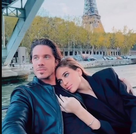 Full in love o Νίκος Οικονομόπουλος: Αυτή είναι η Ασημένια που του έκλεψε την καρδιά (φωτό)