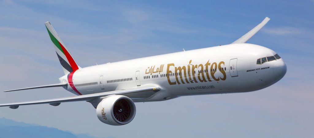 Συνοδεία μαχητικών προσγειώθηκε στην Αθήνα η δεύτερη πτήση της Emirates