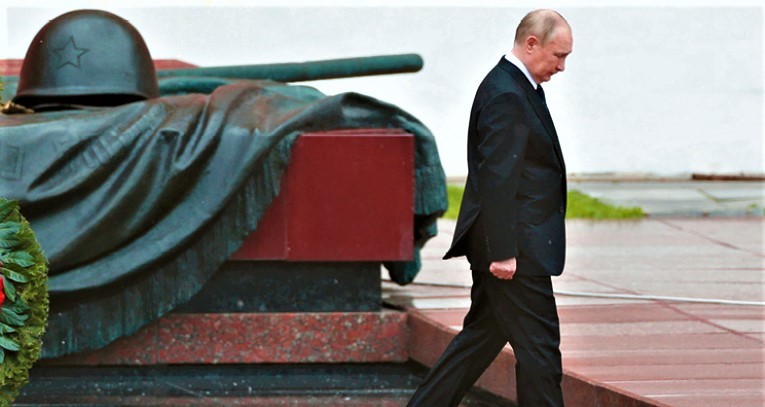 Β.Πούτιν: Ενώπιον της ταπείνωσης και της ιστορικής αποδόμησής του μετά το φιάσκο στην Χερσώνα – Ή νικά ή χάνεται…