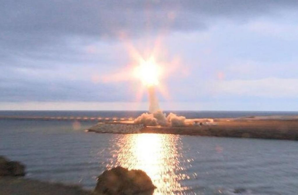 Τουρκία: Με εκτόξευση πυραύλου αέρος-αέρος «απαντά» στις σεισμικές έρευνες σε Πελοπόννησο και Κρήτη