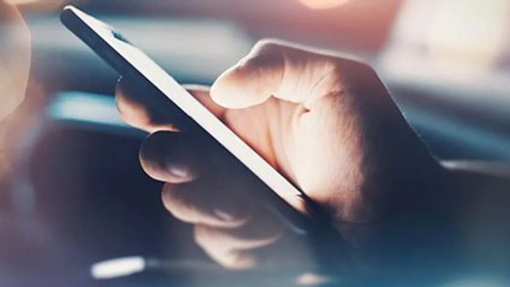 Αλλεργίες εξαιτίας των smartphones: Γεμάτα αλλεργιογόνα σύμφωνα με νέα έρευνα