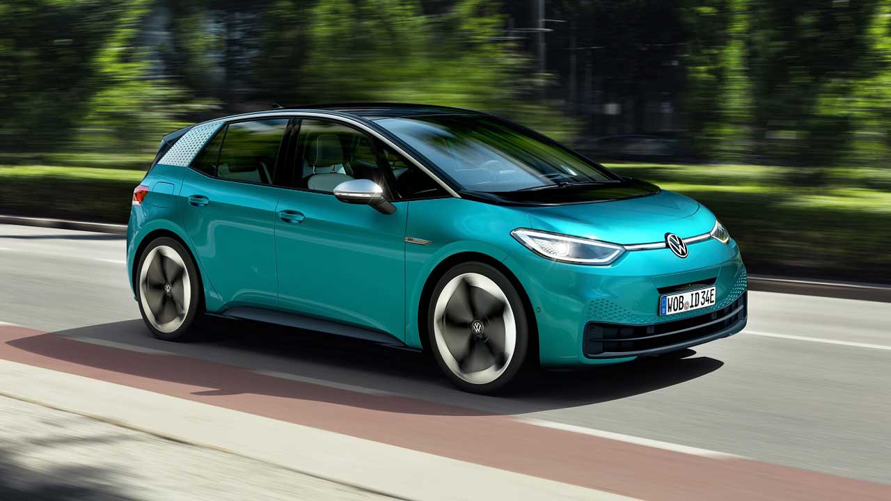 Έχετε ηλεκτρικό αυτοκίνητο; Δείτε πόσο θα πληρώσετε στη ΔΕΗ