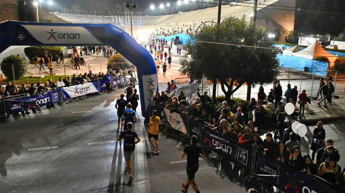 39ος Μαραθώνιος Αθήνας: Κυκλοφοριακό «χάος» στο κέντρο – Ποιοι δρόμοι παραμένουν κλειστοί (φώτο)