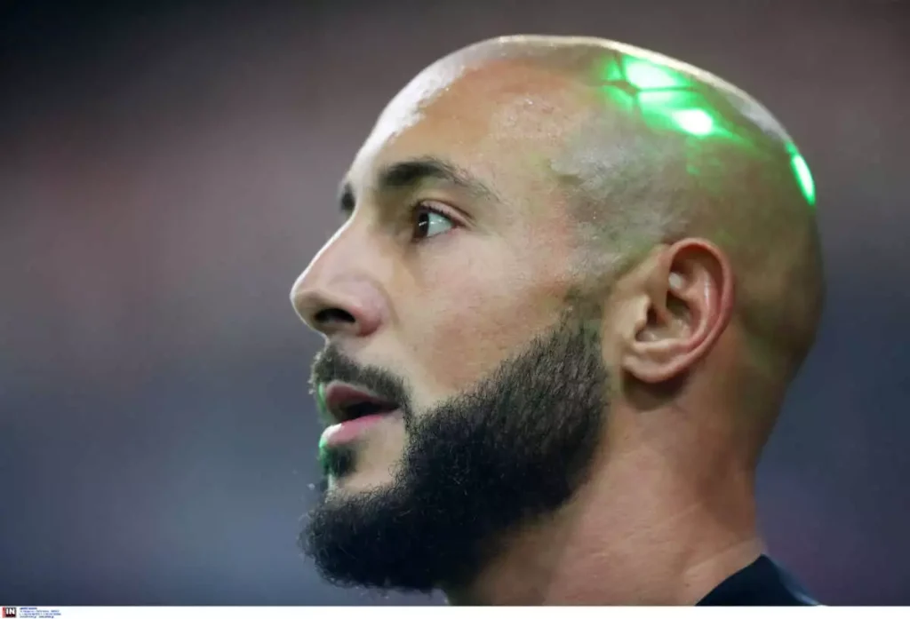 Ολυμπιακός – ΑΕΚ: Η αντίδραση του Νορντίν Άμραμπατ για τα λέιζερ στο πρόσωπο (φωτο)