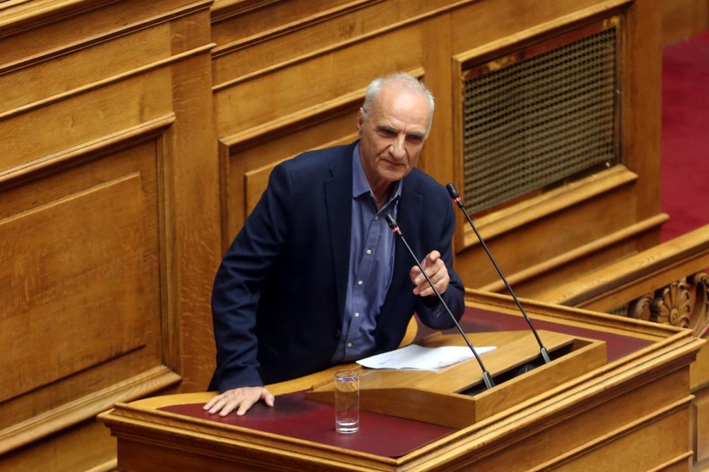 Γ.Βαρεμένος: «Η Ελλάδα απέτυχε επειδή δεν έχει ομοφυλόφιλους και αλλοδαπούς στην κυβέρνηση όπως η Γερμανία»