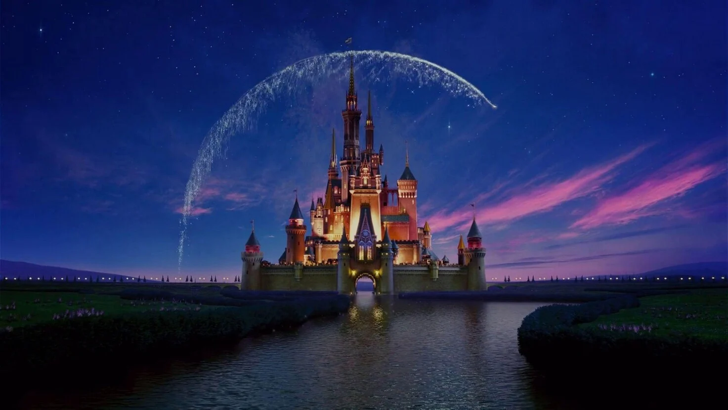 Disney: Βάζει «φρένο» στις προσλήψεις ενώ ετοιμάζει και απολύσεις