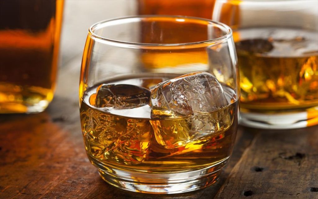 Το ήξερες; – Ποια η διαφορά μεταξύ σκωτσέζικου ουίσκι, ιρλανδικού ουίσκι και μπέρμπον;