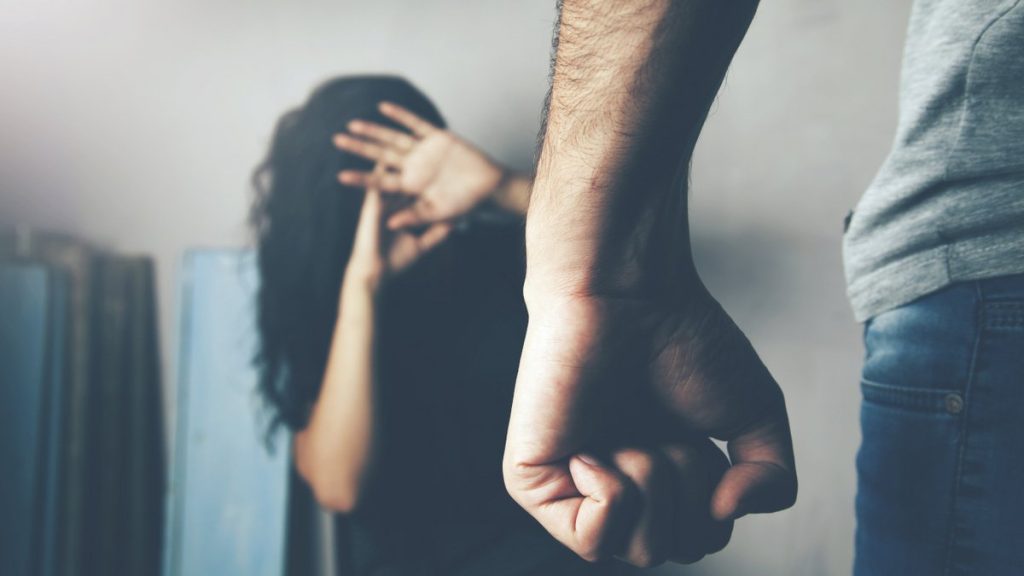 Βόλος: 47χρονος ξυλοκόπησε τη γυναίκα του επειδή δεν τον άφησε να οδηγήσει μεθυσμένος
