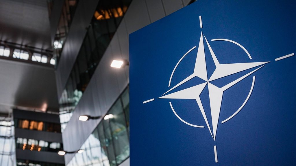 Σκοτ Ρίτερ: Το ΝΑΤΟ μπορεί να χρησιμοποιήσει το περιστατικό στην Πολωνία για να εφοδιάσει με νέο εξοπλισμό την Ουκρανία