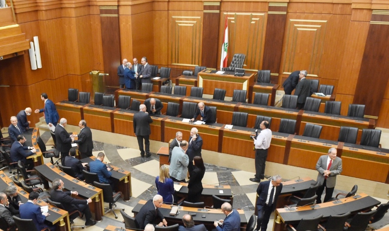 Λίβανος: Το κοινοβούλιο απέτυχε και πάλι να εκλέξει πρόεδρο της χώρας – Κενή η θέση από την 1η Νοεμβρίου