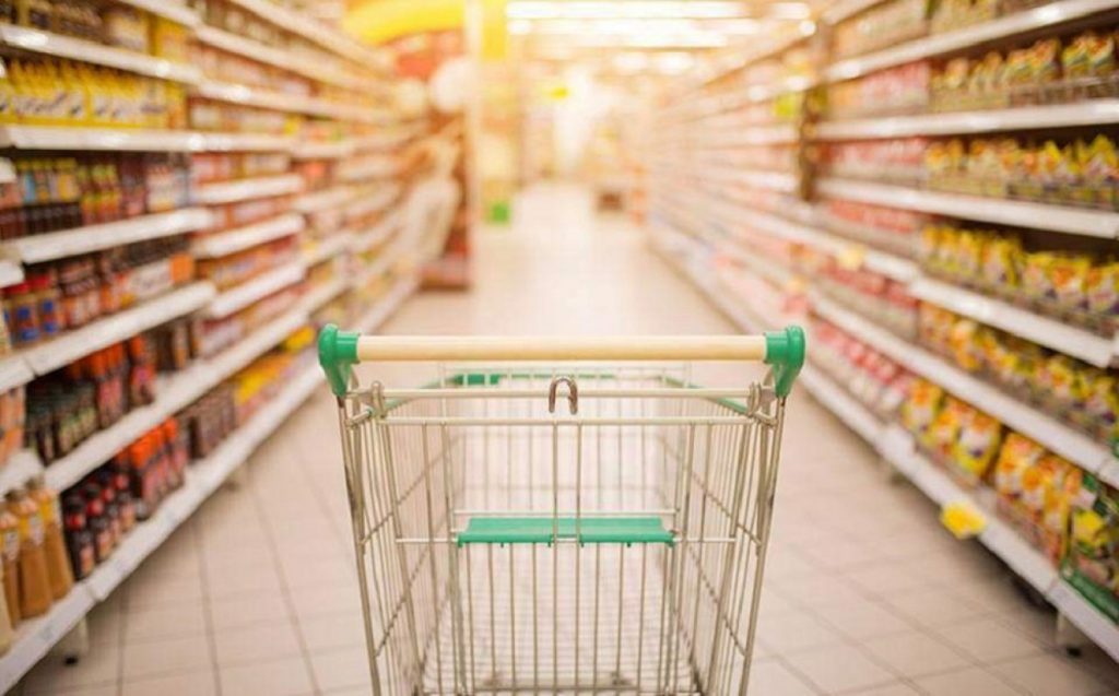 Αυξάνονται οι πωλήσεις αντικλεπτικών στα σούπερ μάρκετ – Δείτε σε ποια προϊόντα μπαίνουν (βίντεο)