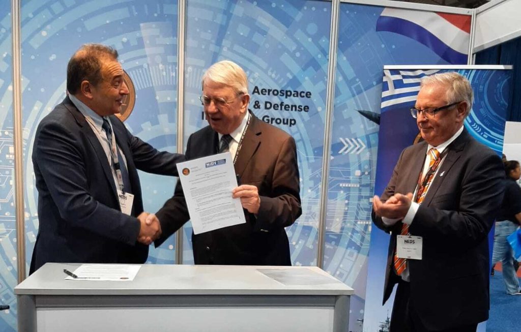 Υπογραφή Μνημονίου συνεργασίας της Ένωσης Ελληνικών Εταιριών Αεροδιαστημικής με την ολλανδική ΝIDV