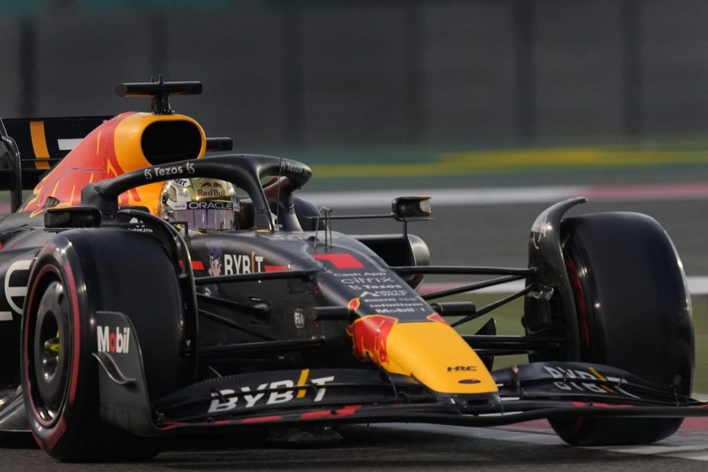 Formula 1: Ο Μαξ Φερστάπεν κατέκτησε την τελευταία pole position της χρονιάς