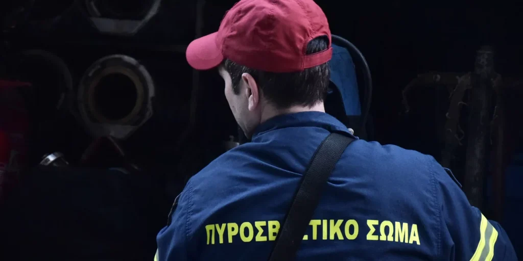 Θεσσαλονίκη: Φωτιά σε διαμέρισμα στα Διαβατά