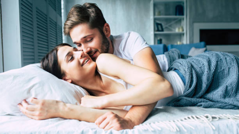 Αυτός είναι ο ιδανικός αριθμός συντρόφων για το ερωτικό σου παρελθόν