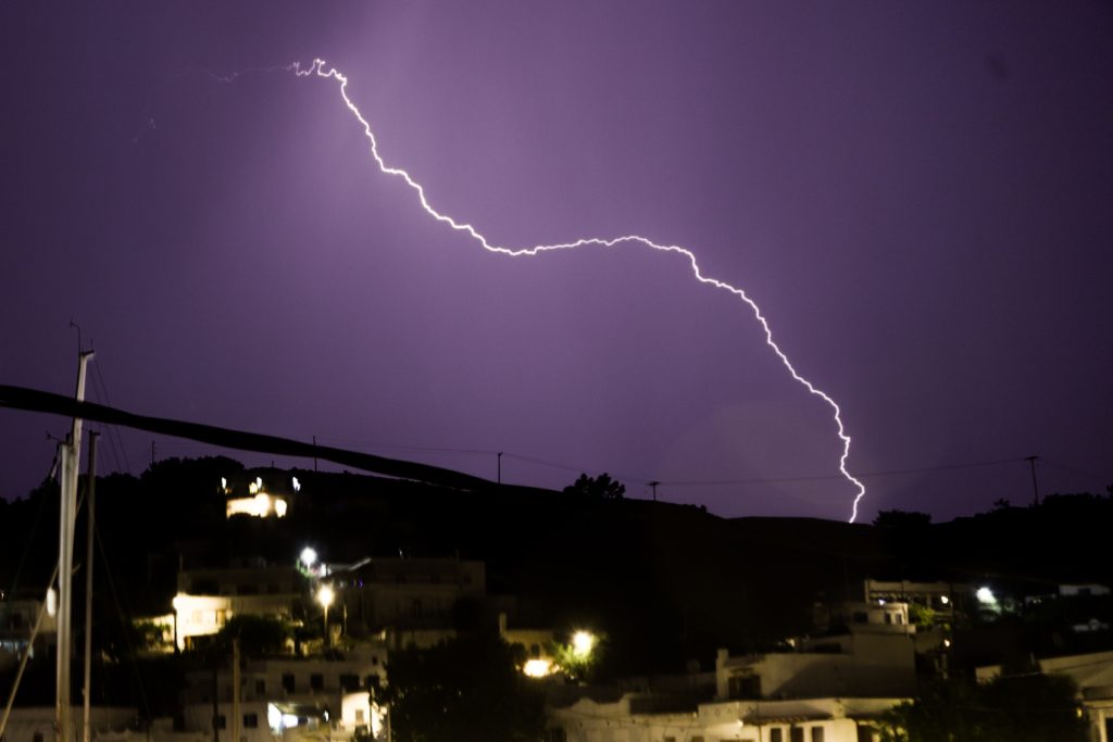Καιρός – Meteo: Σε Πάτρα και Ρίο τα μεγαλύτερη ύψη βροχής στη χώρα τη Δευτέρα (φωτό)