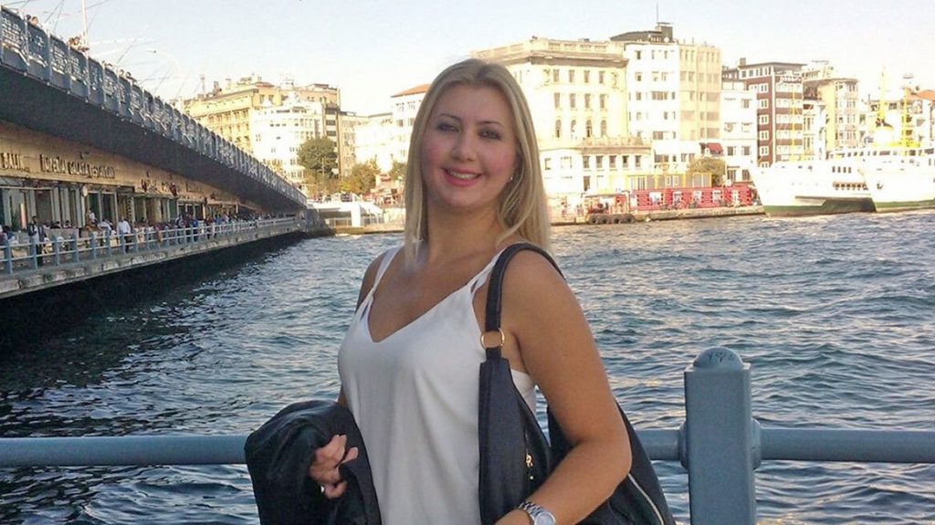 Θεσσαλονίκη: Εξιτήριο για την 39χρονη που τραυματίστηκε στην Κωνσταντινούπολη – Θα διεκδικήσει αποζημίωση