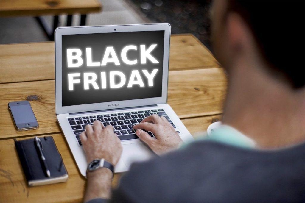 Συνήγορος του Καταναλωτή: Τι να προσέξετε στη Black Friday και τη Cyber Monday