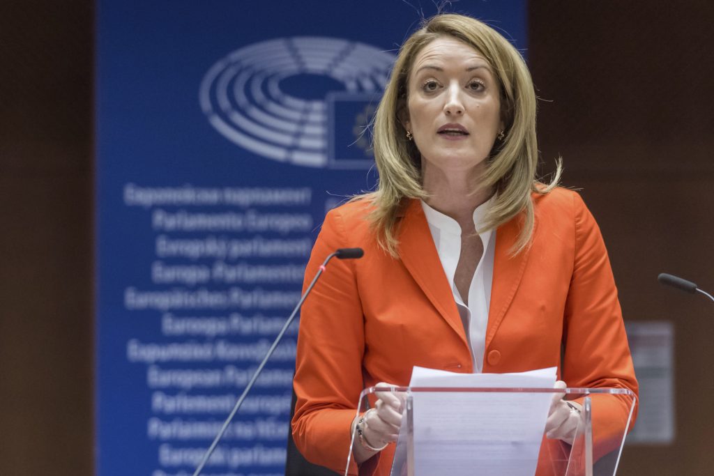 Ιράν: Το Ευρωπαϊκό Κοινοβούλιο διακόπτει τις σχέσεις του με την Τεχεράνη