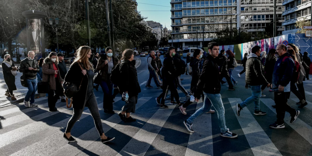 Γραφείο Προϋπολογισμού Βουλής: Εφικτή η υλοποίηση των δημοσιονομικών στόχων φέτος – Αβεβαιότητες για το 2023