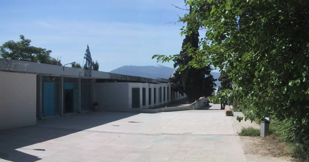 ΕΠΑΛ Αμαρουσίου: Γονείς και μαθητές καταγγέλλουν για σεξιστικές επιθέσεις το σχολικό φύλακα