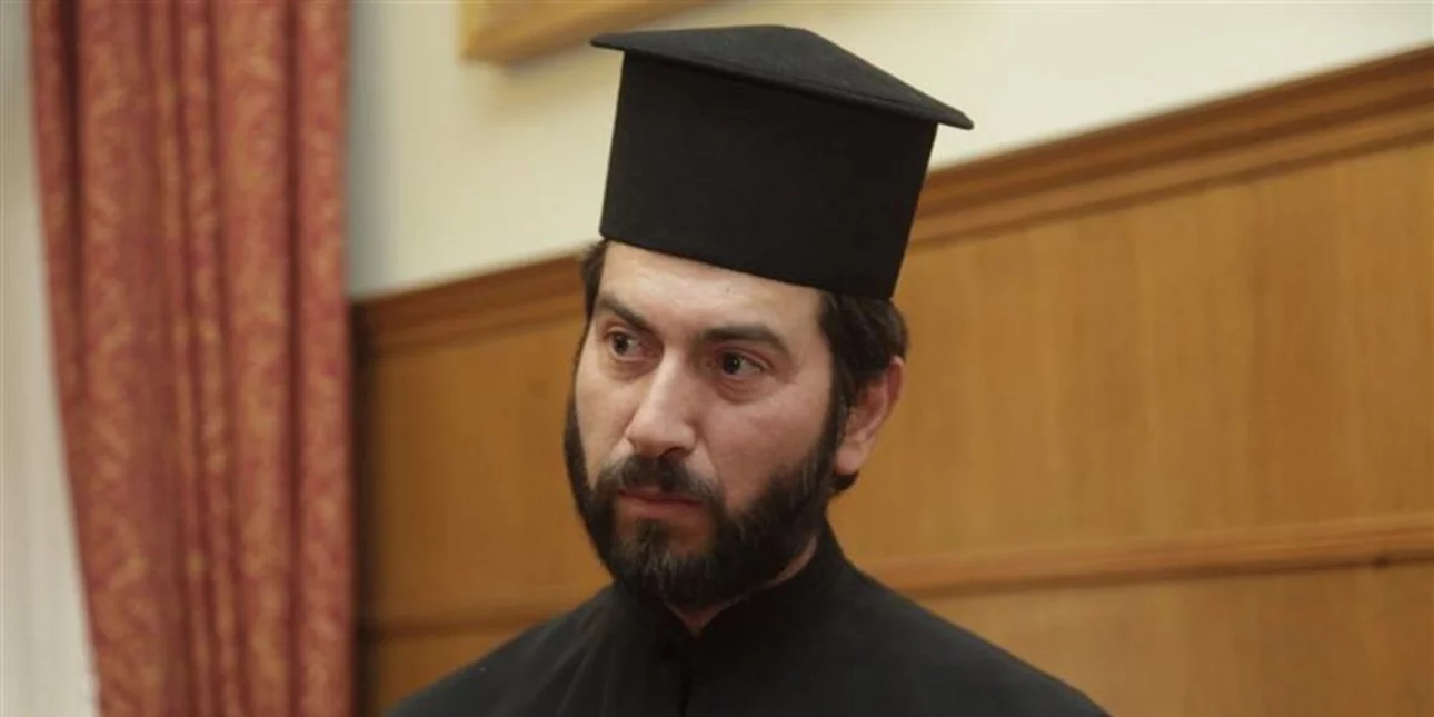 Πατέρας Αντώνιος: Ιερέας αποκαλύπτει ότι μένει σε φιλικό σπίτι – «Έχει άθλια ψυχολογία, φοβάται τα χειρότερα»