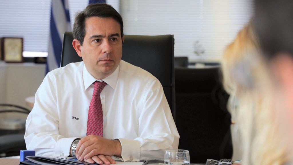 Ν.Μηταράκης: «Ακόμα και την ΠτΔ θα μπορούσε να παρακολουθεί η ΕΥΠ αν έχει στοιχεία»