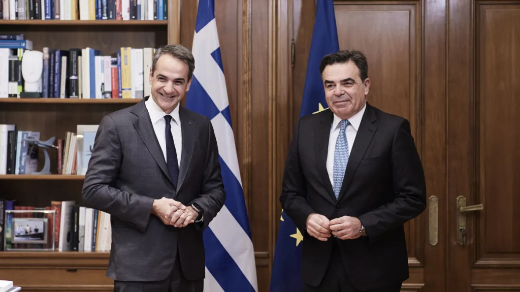 ΣΥΡΙΖΑ για συνάντηση Μητσοτάκη-Σχοινά για Ταμείο Ανάκαμψης: «Δεν θέλει να χαλάσουν τα deals που έκλεισε»