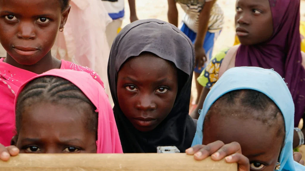 Μπουρκίνα Φάσο: Ένα εκατομμύριο παιδιά στερούνται το σχολείο εξαιτίας των επιθέσεων των τζιχαντιστών
