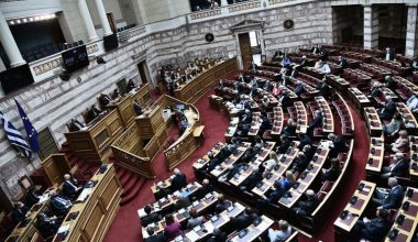 Στη Βουλή η συζήτηση και ψήφιση του νομοσχεδίου για το μίνι ασφαλιστικό