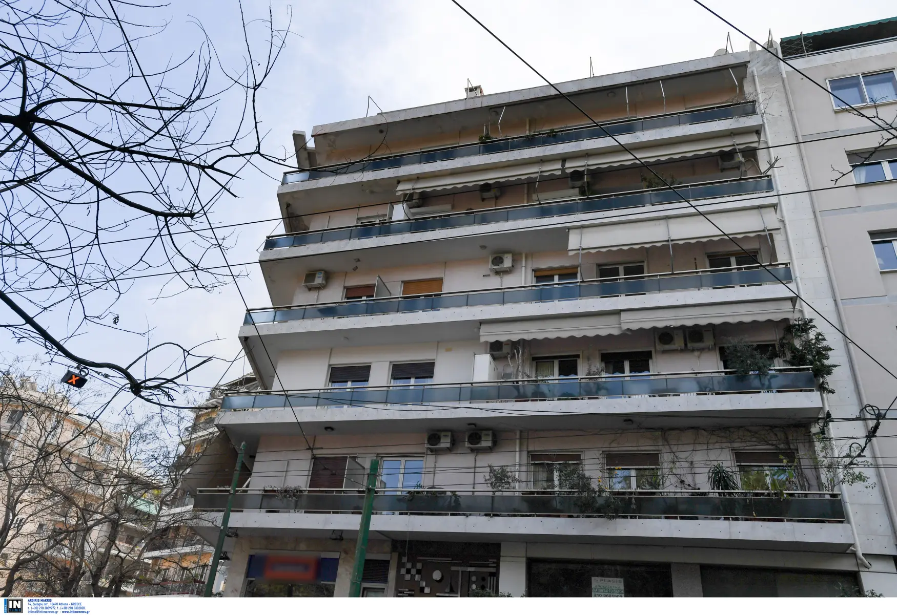 Τραγωδία στο Λουτράκι: 83χρονος έπεσε από τον 2ο όροφο και σκοτώθηκε