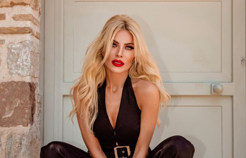 Η «κλάψα» της Κατερίνας Καινούργιου για τον σύντροφό που δεν έχει… ακόμα και ανήμερα της εορτής της