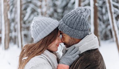 Πώς ο χειμώνας μπορεί να επηρεάσει τη σεξουαλική σου ζωή; – Οι ειδικοί εξηγούν
